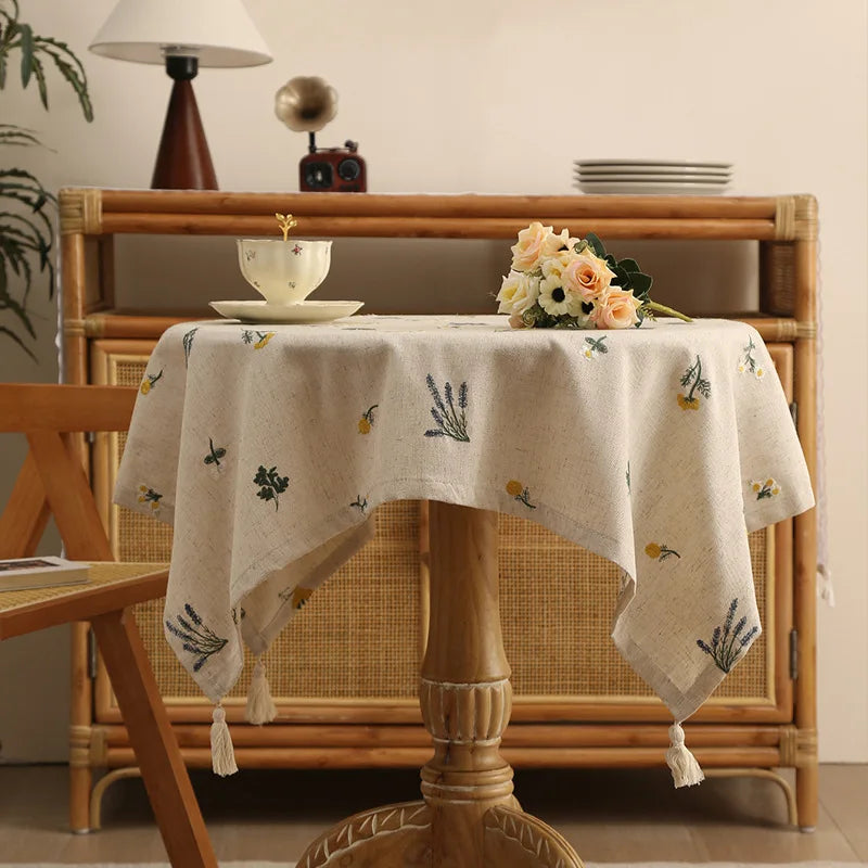 Elegant Linen Tablecloth with Wheat Embroidery - Perfect for Gatherings