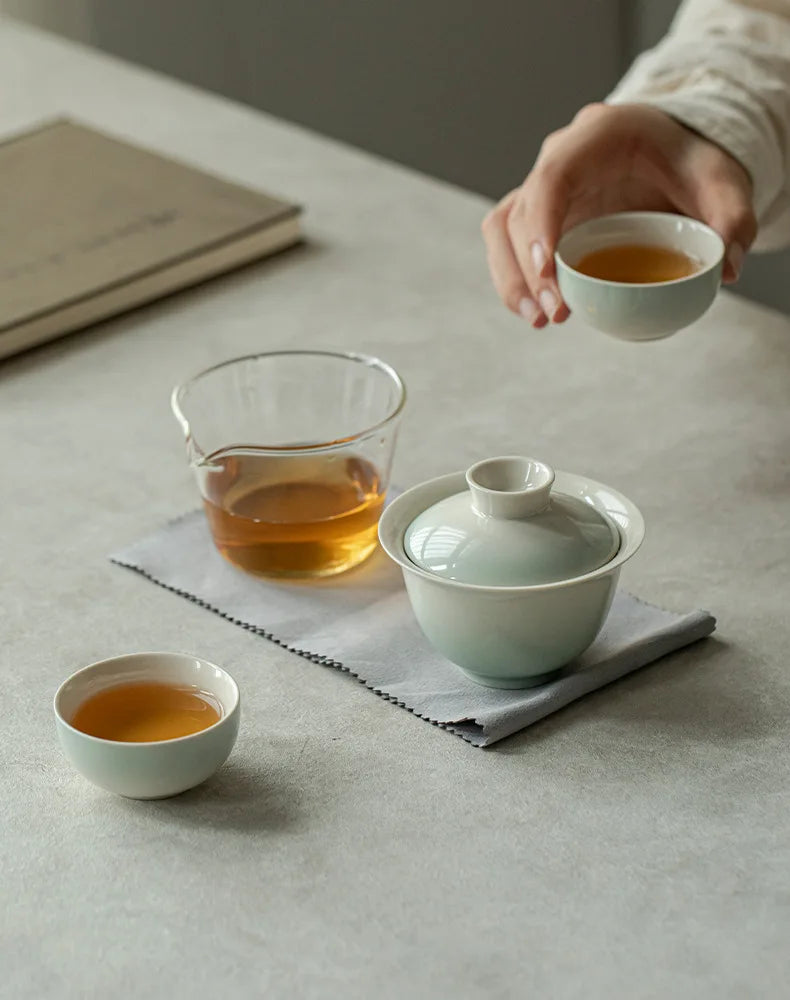 优雅渐变粉色茶具套装，专为茶艺爱好者打造 | 便携式 & 时髦的