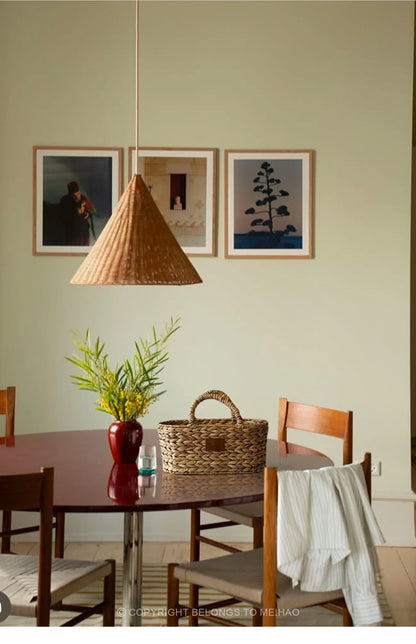 Handwoven Seagrass Basket - Eco-Friendly Home Organizer